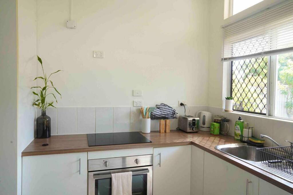 Lovely One Bed Room Apartment Right In The City Darwin Exterior photo